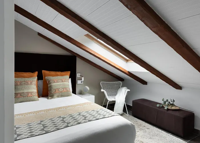 Carretas Attics Apartments